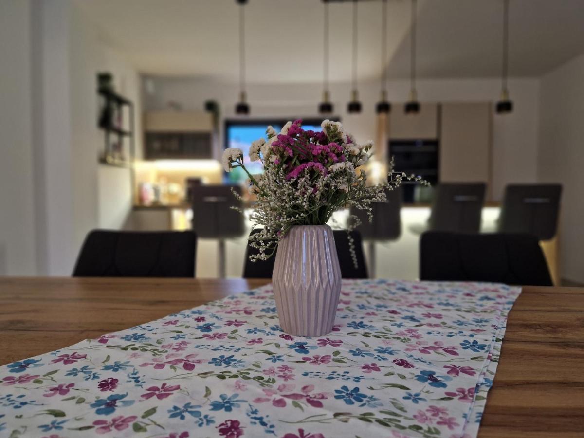 Villa Bella Dona Kaštela Buitenkant foto